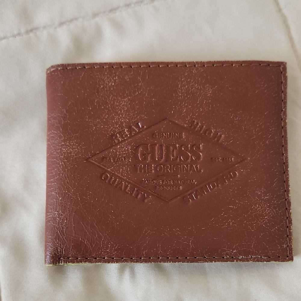 Guess Brown Key & Card Holder Leather Accessory